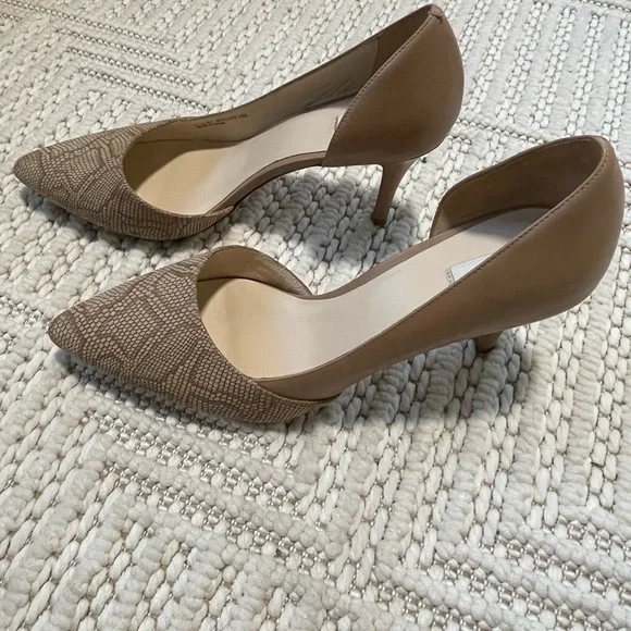 Cole Haan Snakeskin Tan Heels - Picture 5 of 6